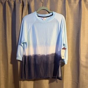 Secret Treasures Light Blue to Navy Ombre Sweatshirt